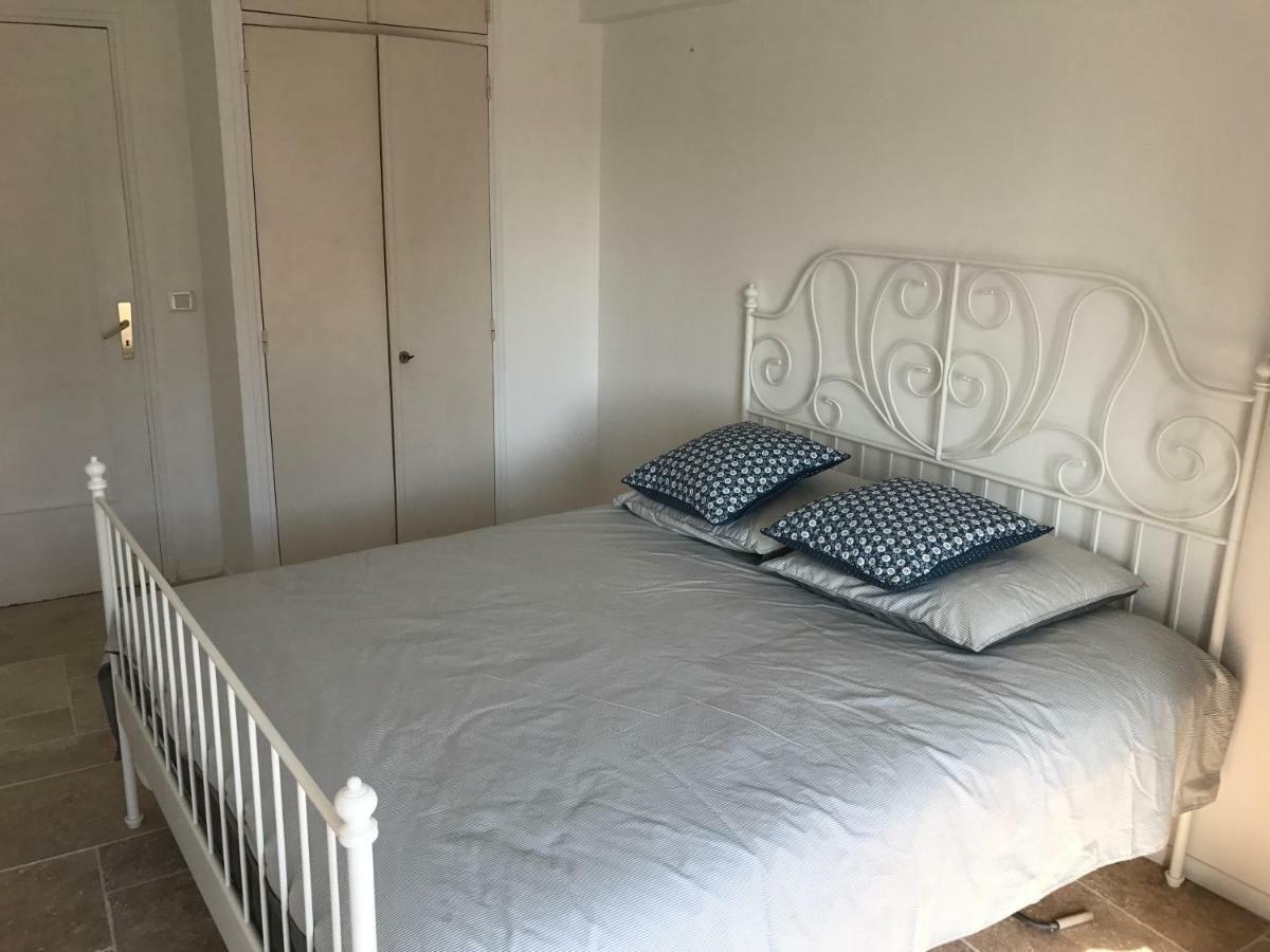 Apartamento Les Jacinthes Saint-Raphaël Exterior foto
